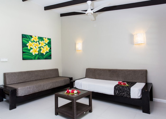 Plantation Island Resort - Accommodation - 2 Bedroom Garden Bure