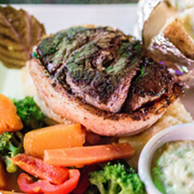 Plantation Island Resort - Meal Plan - Xmas & NYE Buffet Dinner